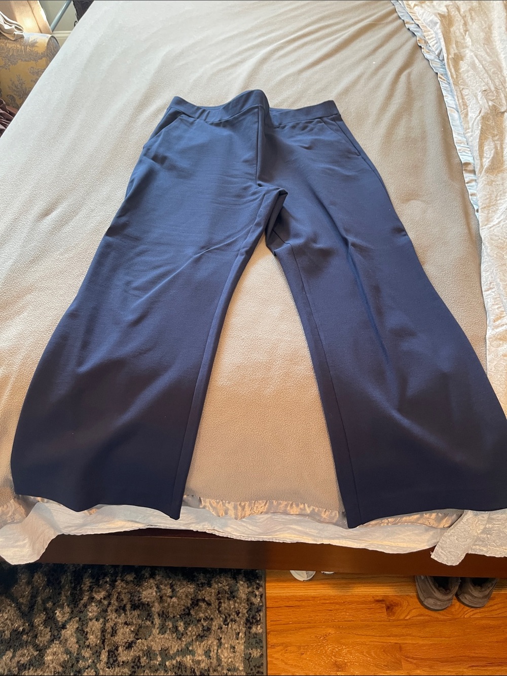 Ann Taylor Weekend Navy Knit Pants